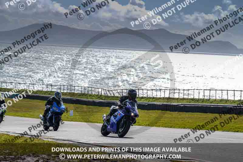 anglesey no limits trackday;anglesey photographs;anglesey trackday photographs;enduro digital images;event digital images;eventdigitalimages;no limits trackdays;peter wileman photography;racing digital images;trac mon;trackday digital images;trackday photos;ty croes